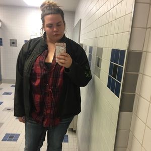 Meet your Posher, Abby